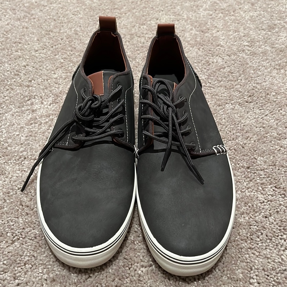 Goodfellow Shoes size 9 1/2